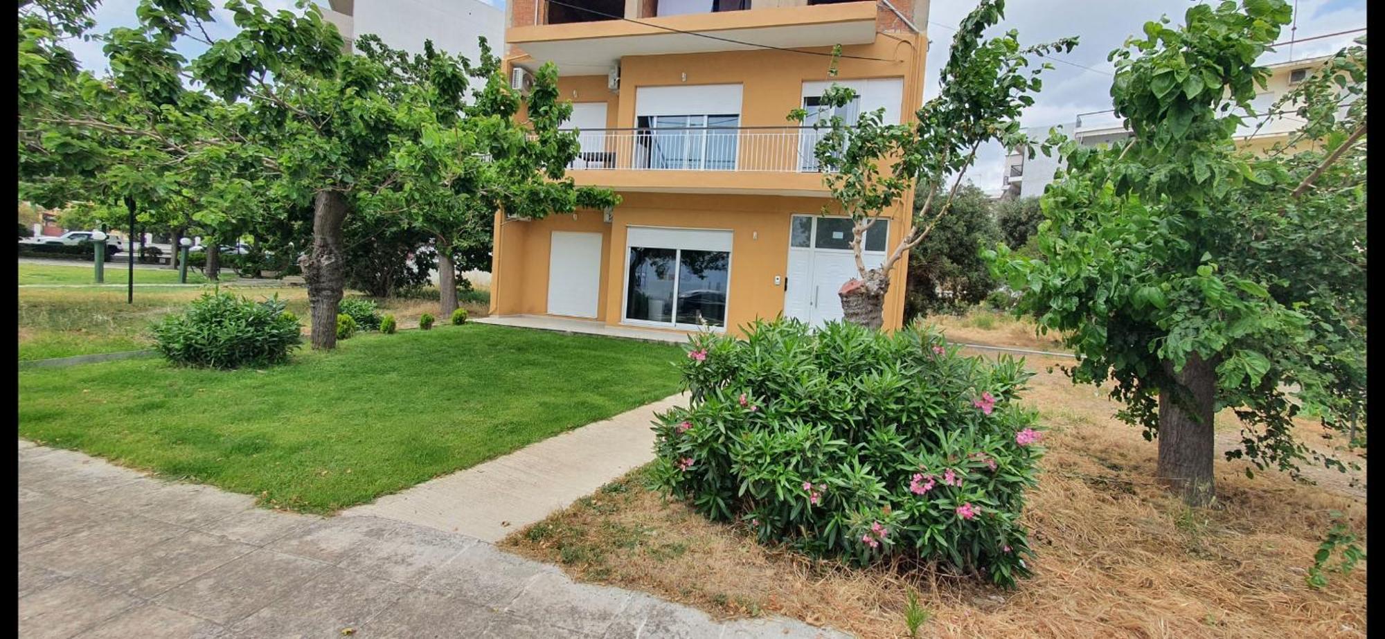 Nafpaktos Beach House Sea View Apartment First Floor المظهر الخارجي الصورة