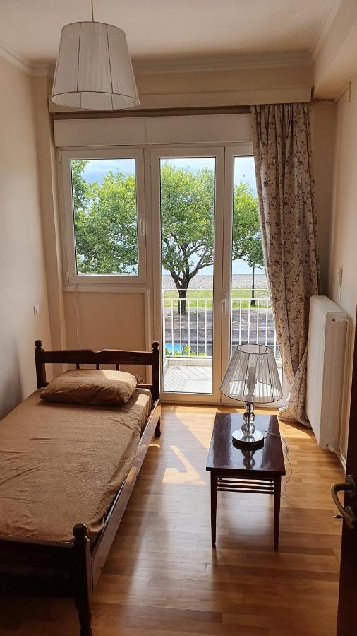 Nafpaktos Beach House Sea View Apartment First Floor المظهر الخارجي الصورة